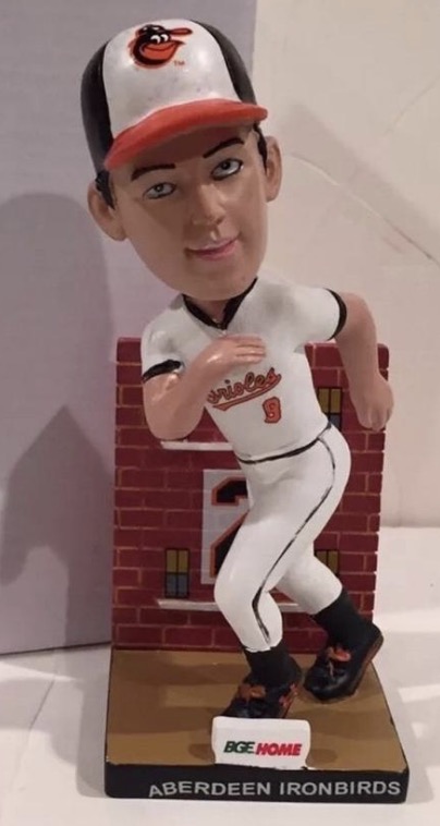 Cal Ripken, Jr. (ROY)