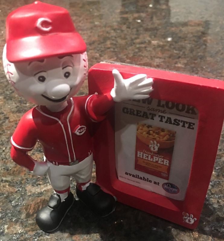 Mr. Redlegs
